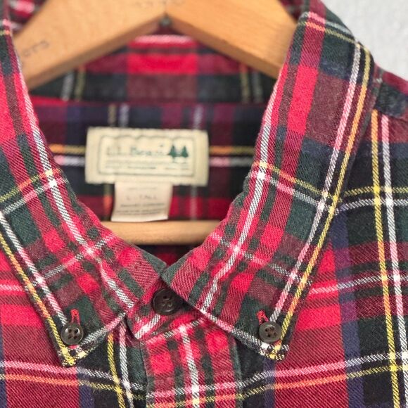 L.L. Bean  Men’s Flannel Shirt Red Tartan Plaid Long Sleeve Christmas CabinCore - Picture 10 of 10